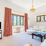 Royal Atlantic With Ocean View Вилла Эшторил