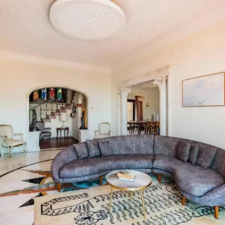 Royal Atlantic With Ocean View